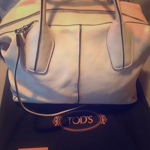 CLASSIC TOD’S D Bag named after Princess Diana!